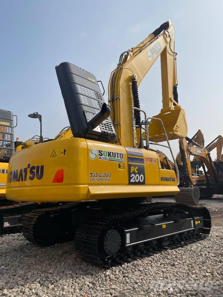 Komatsu PC 200 Koparki gąsienicowe