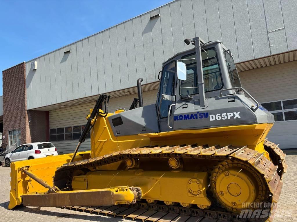 Komatsu D 65 PX-12 Spycharki gąsienicowe