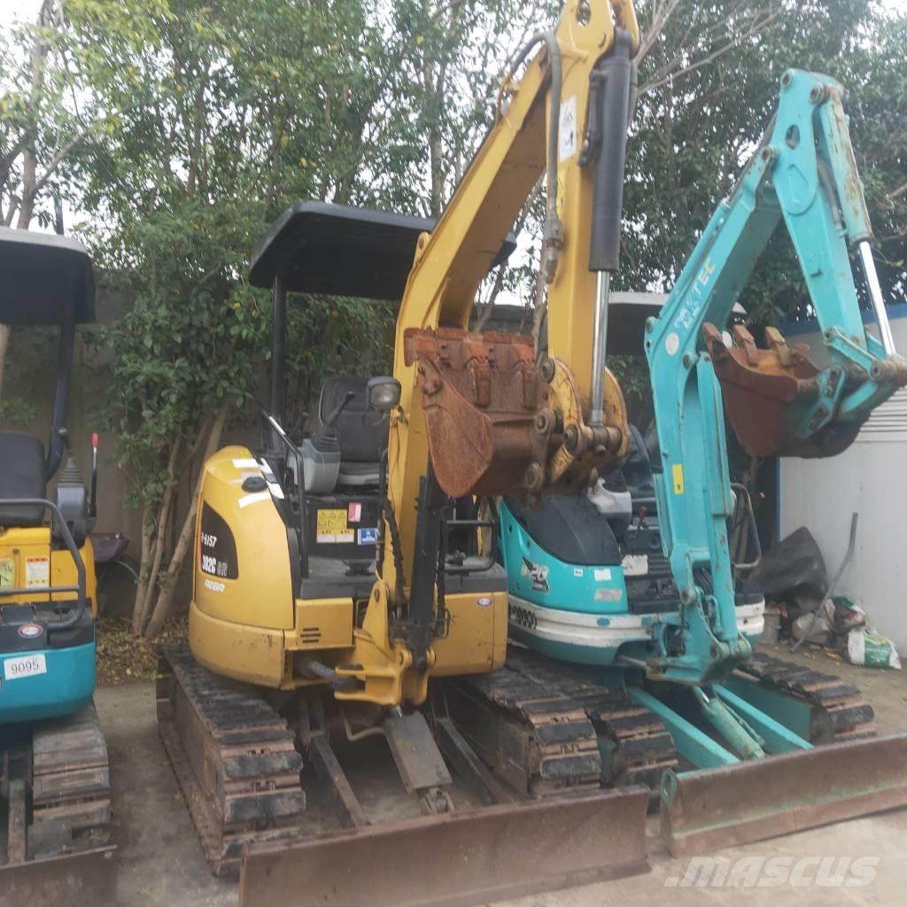 CAT 302CR Minikoparki