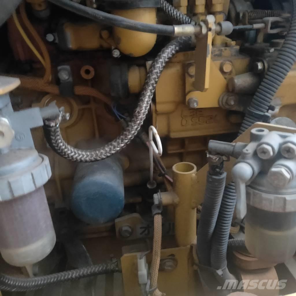 CAT 302CR Minikoparki