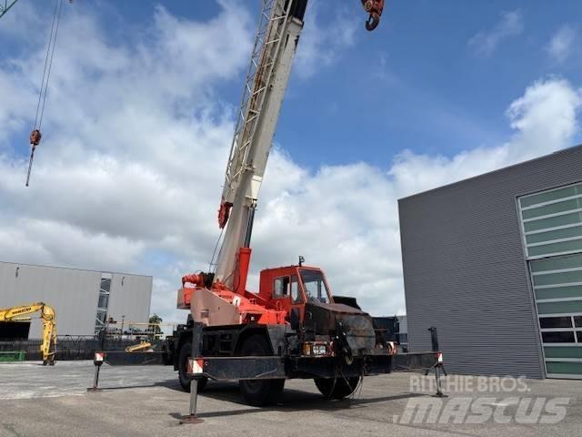 Tadano TR 300 EX Żurawie terenowe