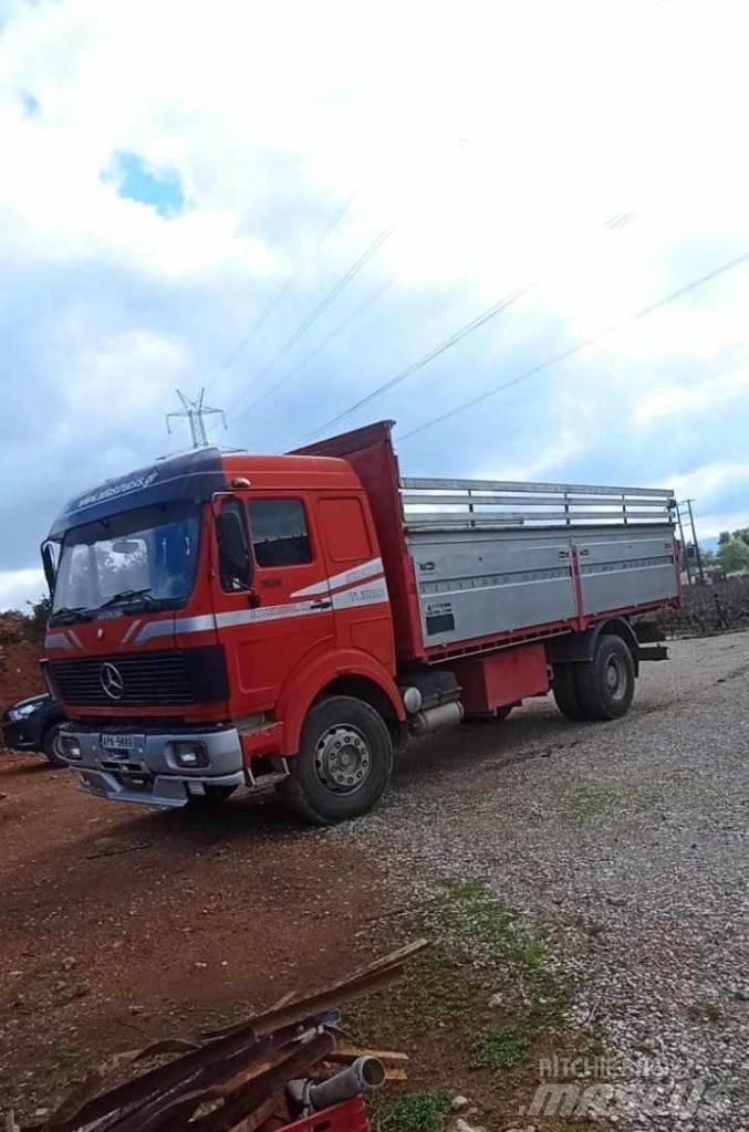 Mercedes-Benz 1638 Ciężarówki typu Platforma / Skrzynia