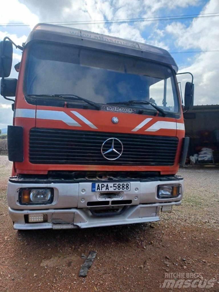 Mercedes-Benz 1638 Ciężarówki typu Platforma / Skrzynia