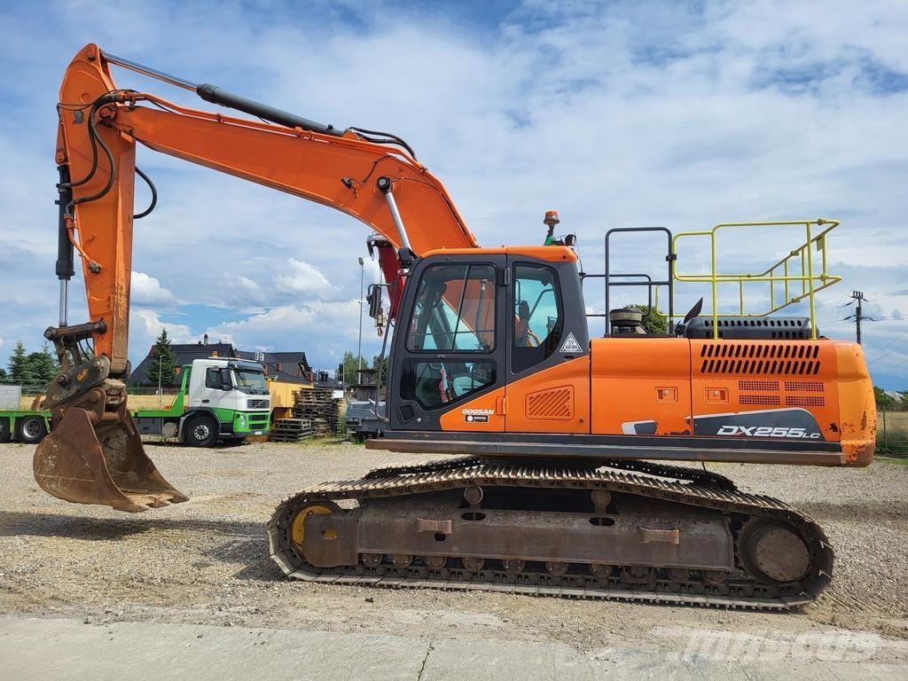 Doosan DX255LC-5 Koparki gąsienicowe