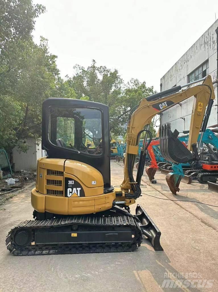 CAT 303 Koparki gąsienicowe