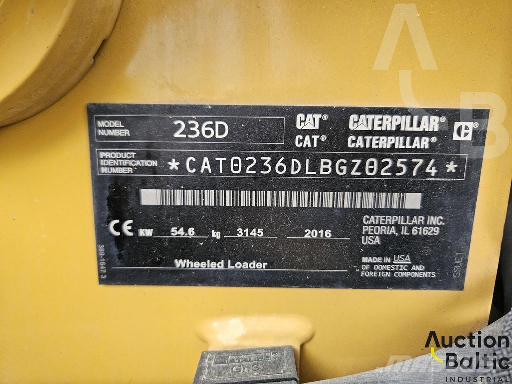 CAT 236 D Ładowarki burtowe