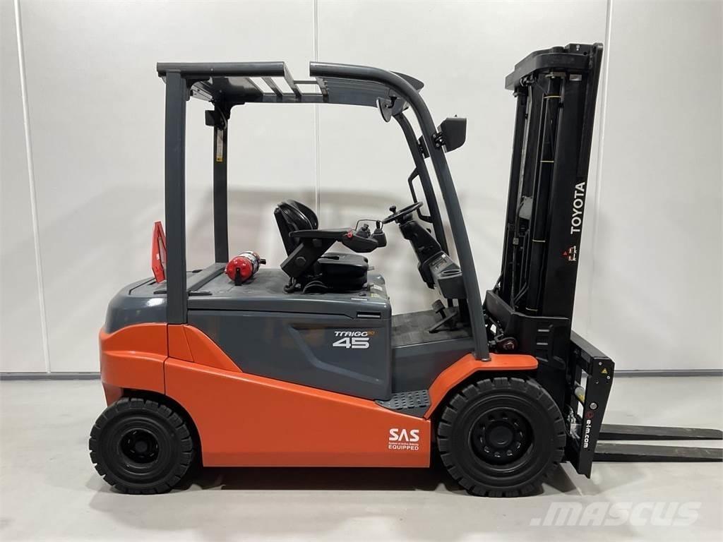Toyota 8FBMT45 Wózki elektryczne