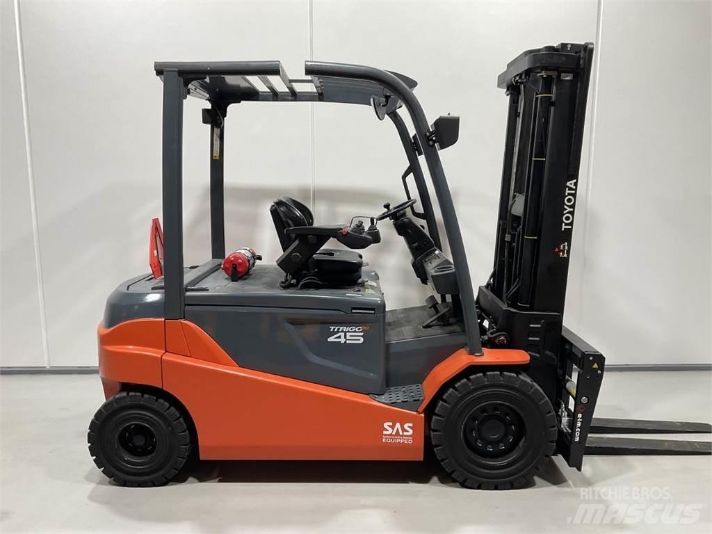 Toyota 8FBMT45 Wózki elektryczne