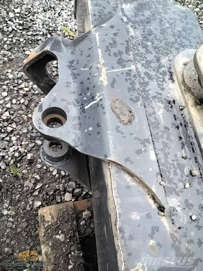 Komatsu 165 Żurawie do forwarderów