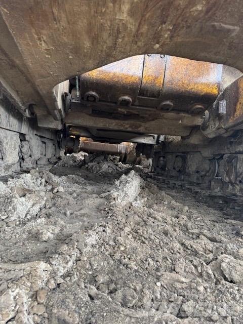 CAT D 10 N Spycharki gąsienicowe