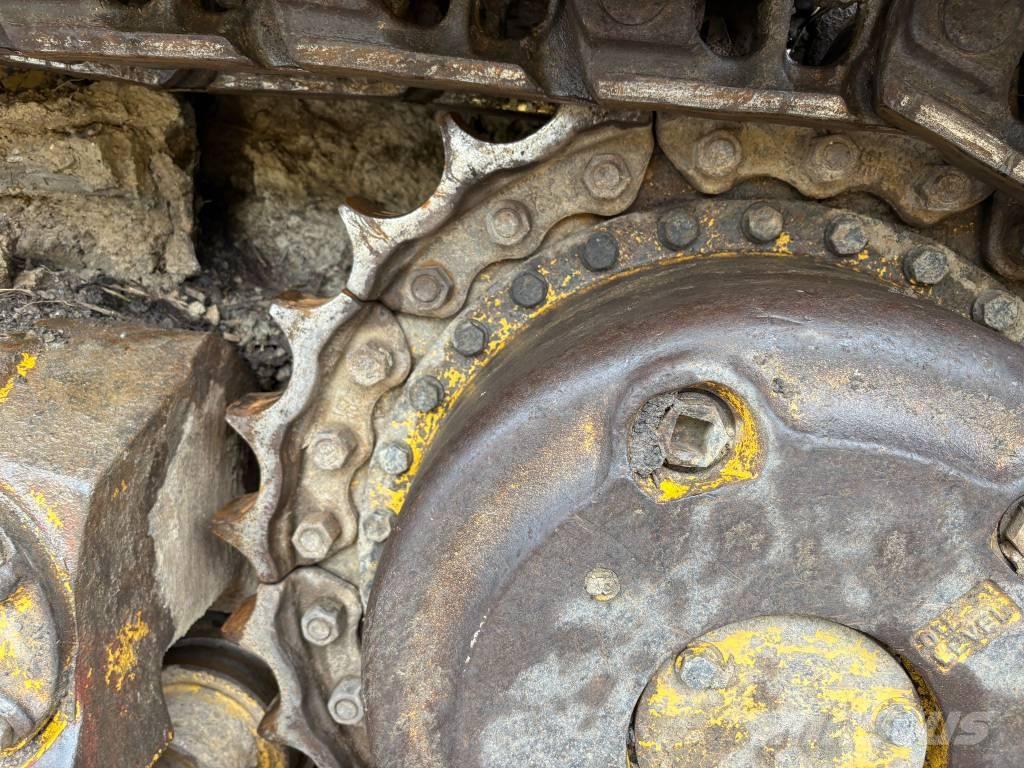 Komatsu D65PX-18 Spycharki gąsienicowe