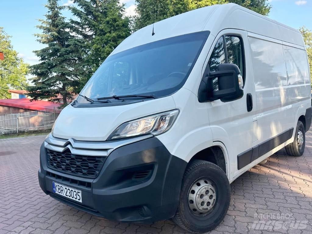 Citroën  Jumper Samochody dostawcze ze skrzynią zamkniętą