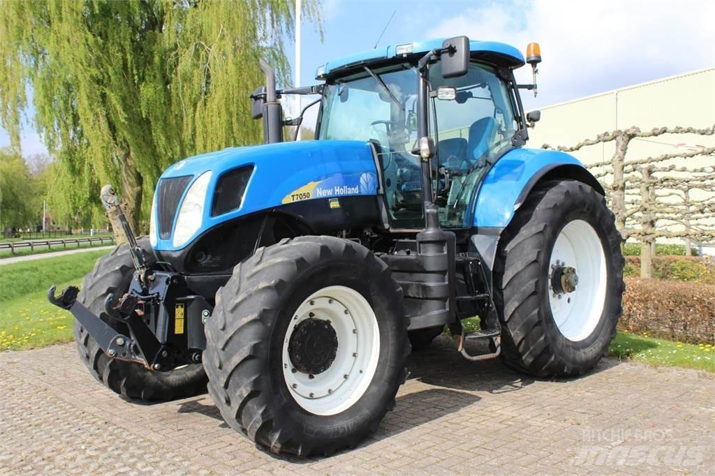 New Holland T7050 Ciągniki rolnicze