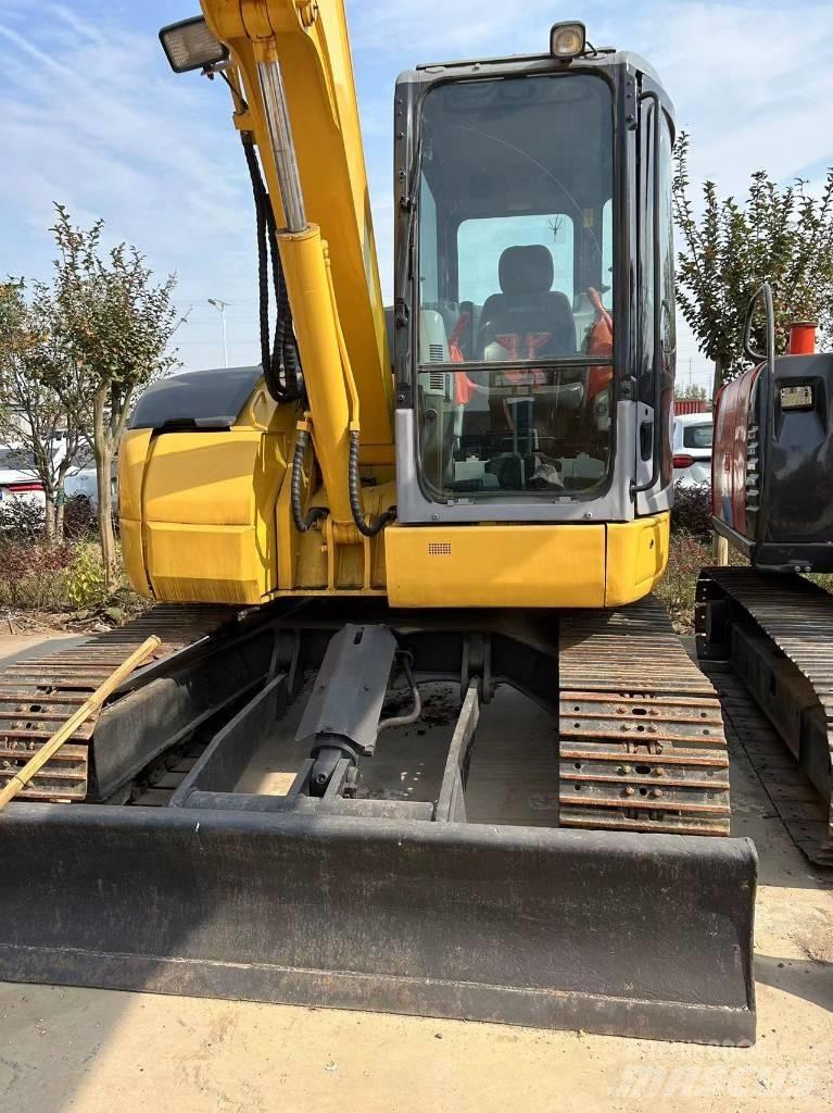 Komatsu PC78 Koparki gąsienicowe