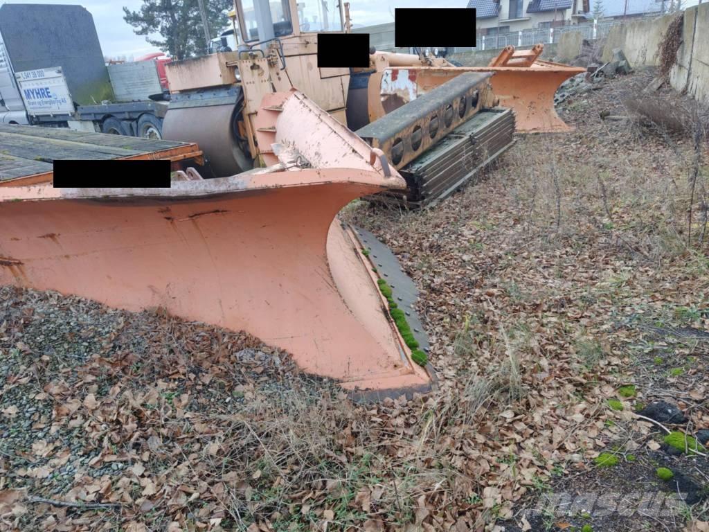 Unimog pług ciężki Lemiesze i pługi śnieżne