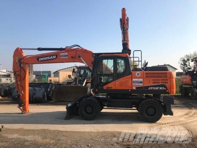 Doosan DX 210 W Koparki kołowe