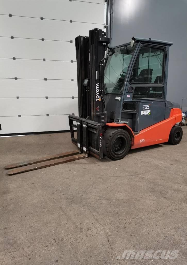 Toyota 8 FBMT 50 Wózki elektryczne