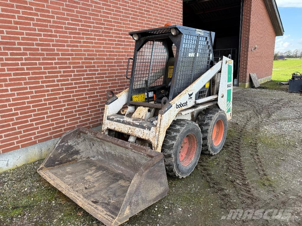 Bobcat 643 Ładowarki burtowe