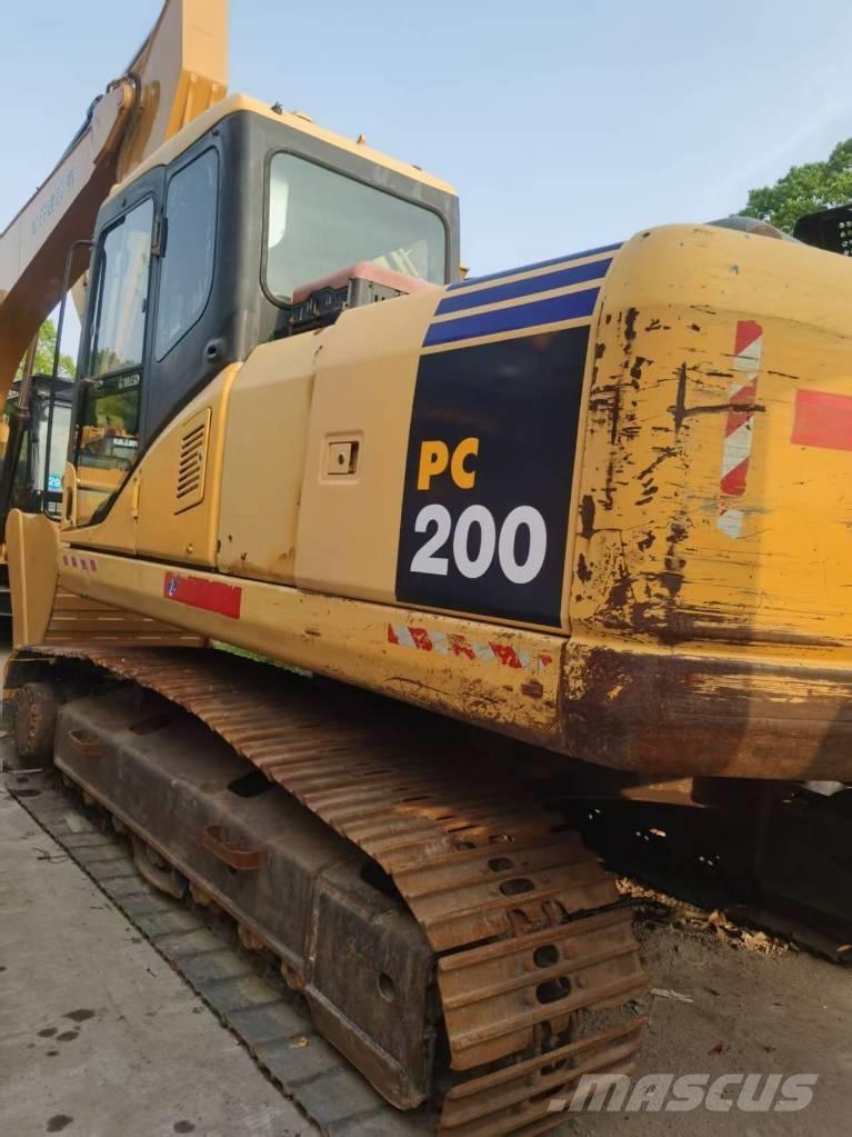 Komatsu PC 200-7 Koparki gąsienicowe