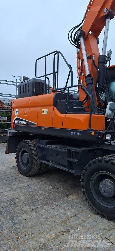 Doosan DX 190 W-7 Koparki kołowe