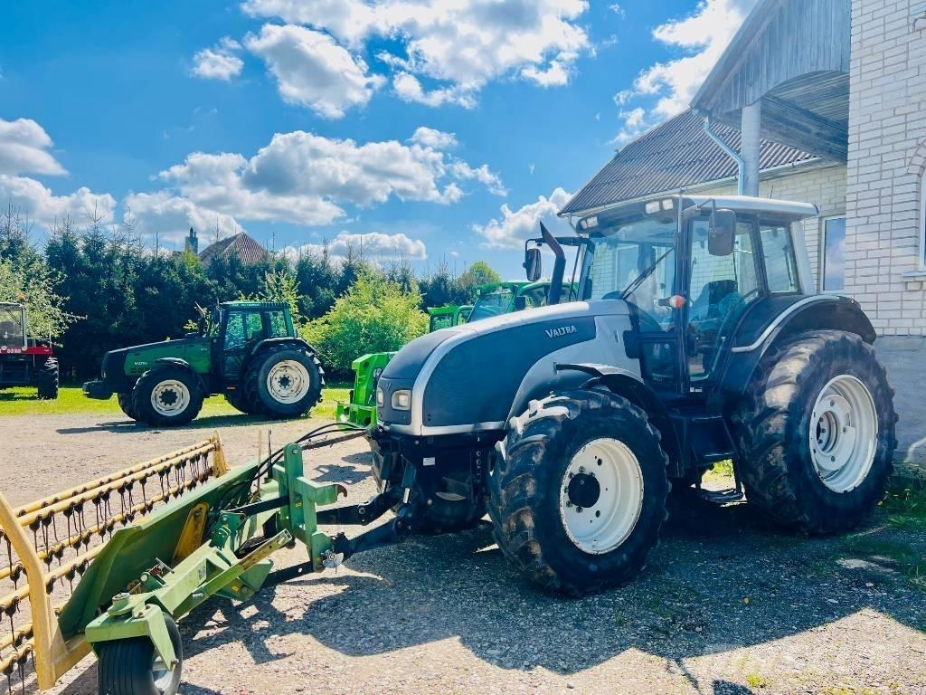 Valtra T 121 HT Ciągniki rolnicze