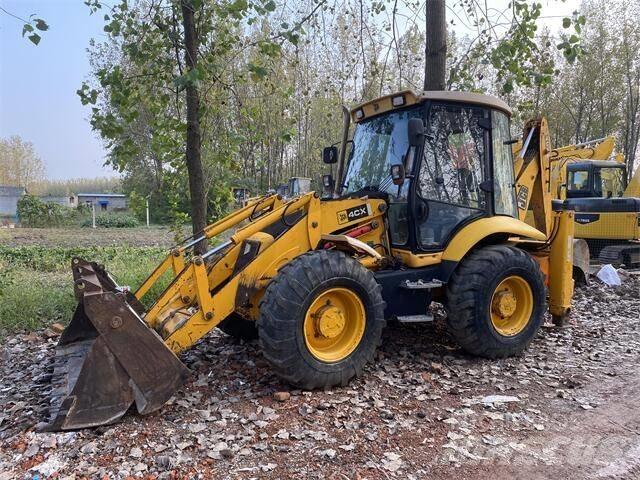 JCB 4CX Koparko-ładowarki