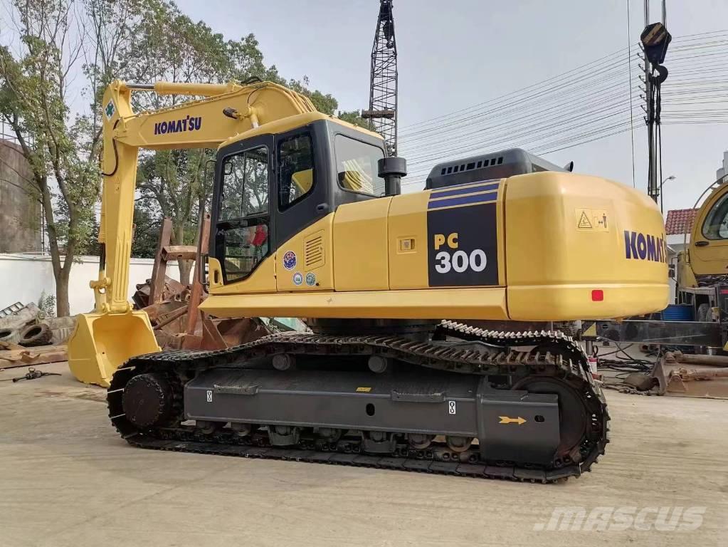 Komatsu PC 300 Koparki gąsienicowe