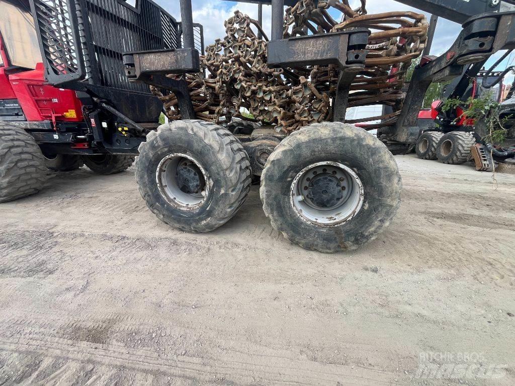 Komatsu 895 Forwardery
