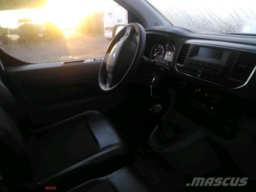 Peugeot EXPERT 3 Samochody dostawcze ze skrzynią zamkniętą