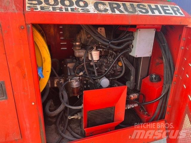 Red Rhino 5000t Kruszarki