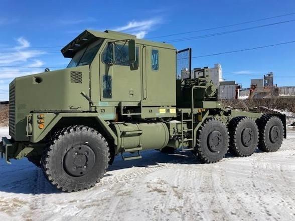 Oshkosh M1070 Ciągniki siodłowe