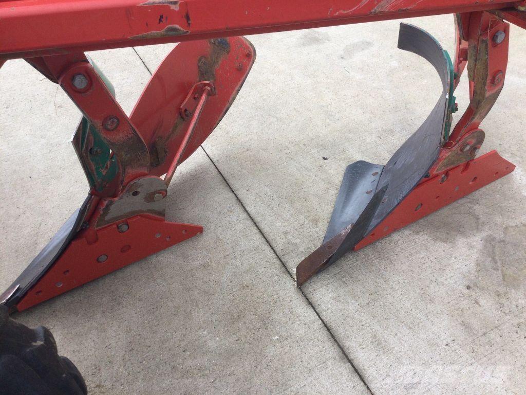 Kverneland LS100 Pługi