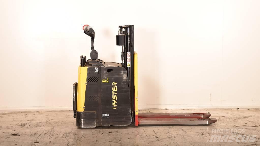 Hyster P2.0SD Wózki widłowe unoszące z platformą dla operatora