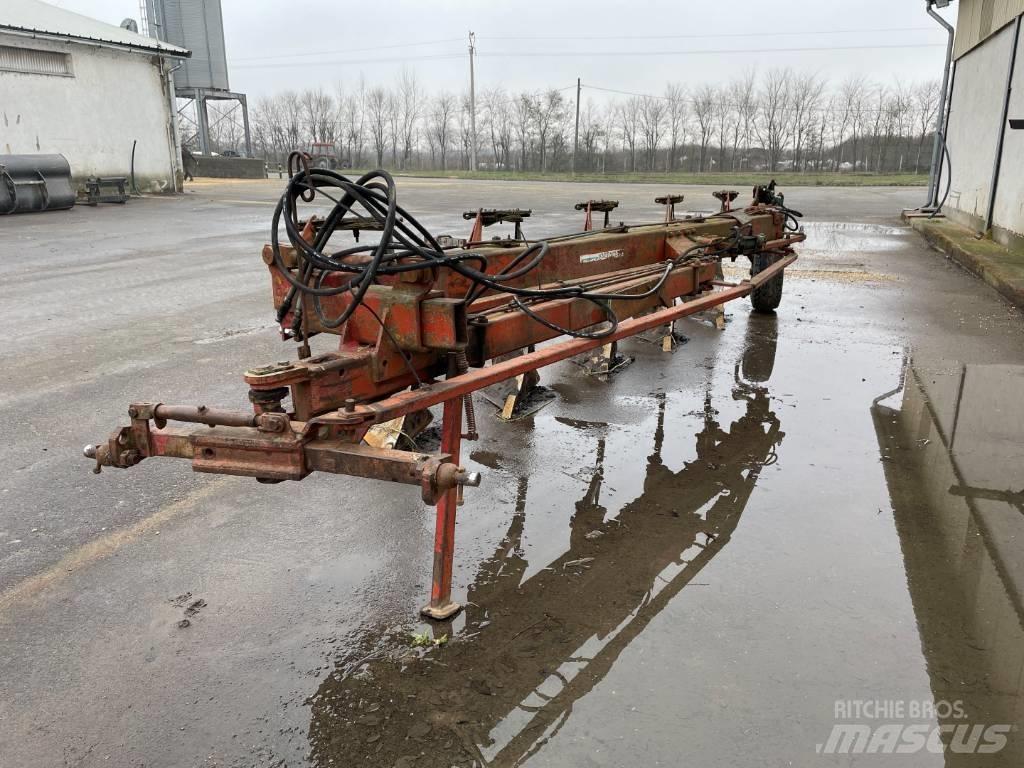 Kverneland plow Pługi