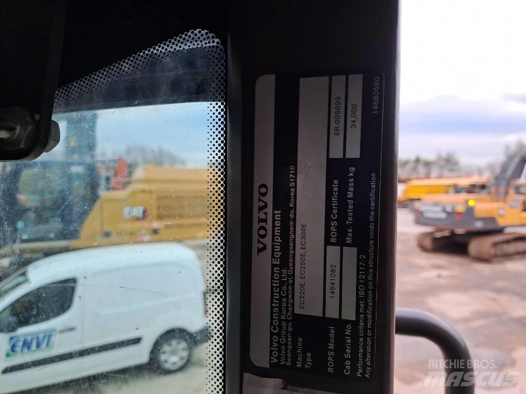 Volvo EC300EL Koparki gąsienicowe