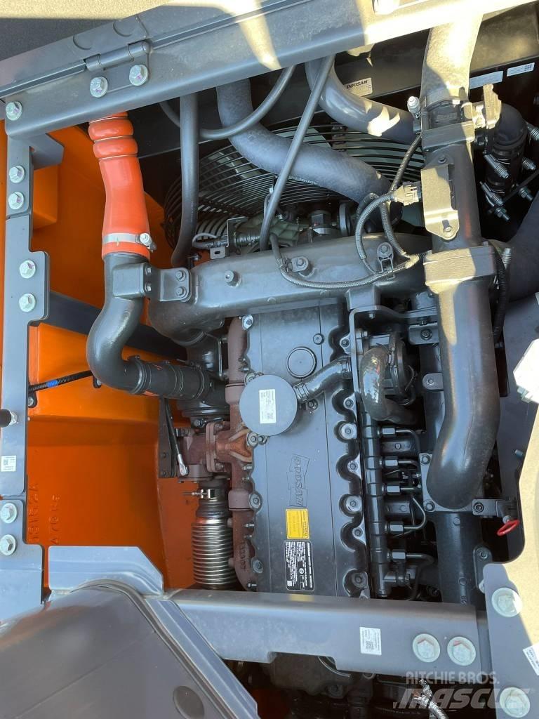 Doosan DX 235 LCR Koparki gąsienicowe