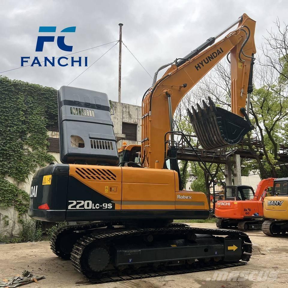 Hyundai 220LC-9S Koparki gąsienicowe