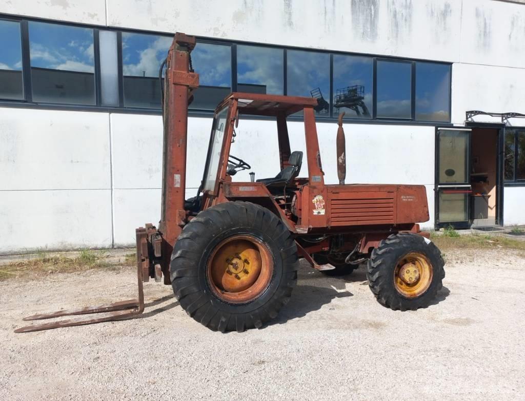 Manitou 4RM30G Wózki Diesla