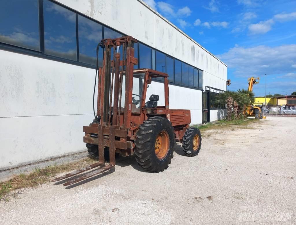 Manitou 4RM30G Wózki Diesla
