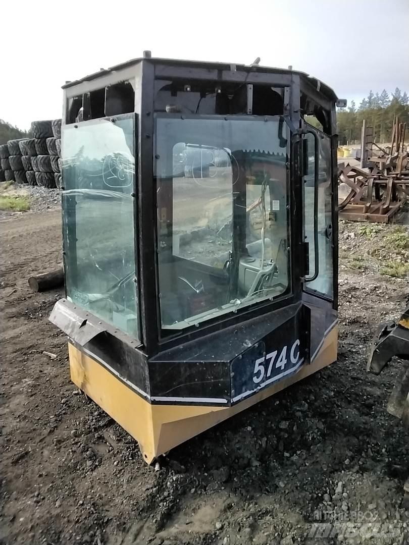 Eco Log 574C Kabiny i wnętrze