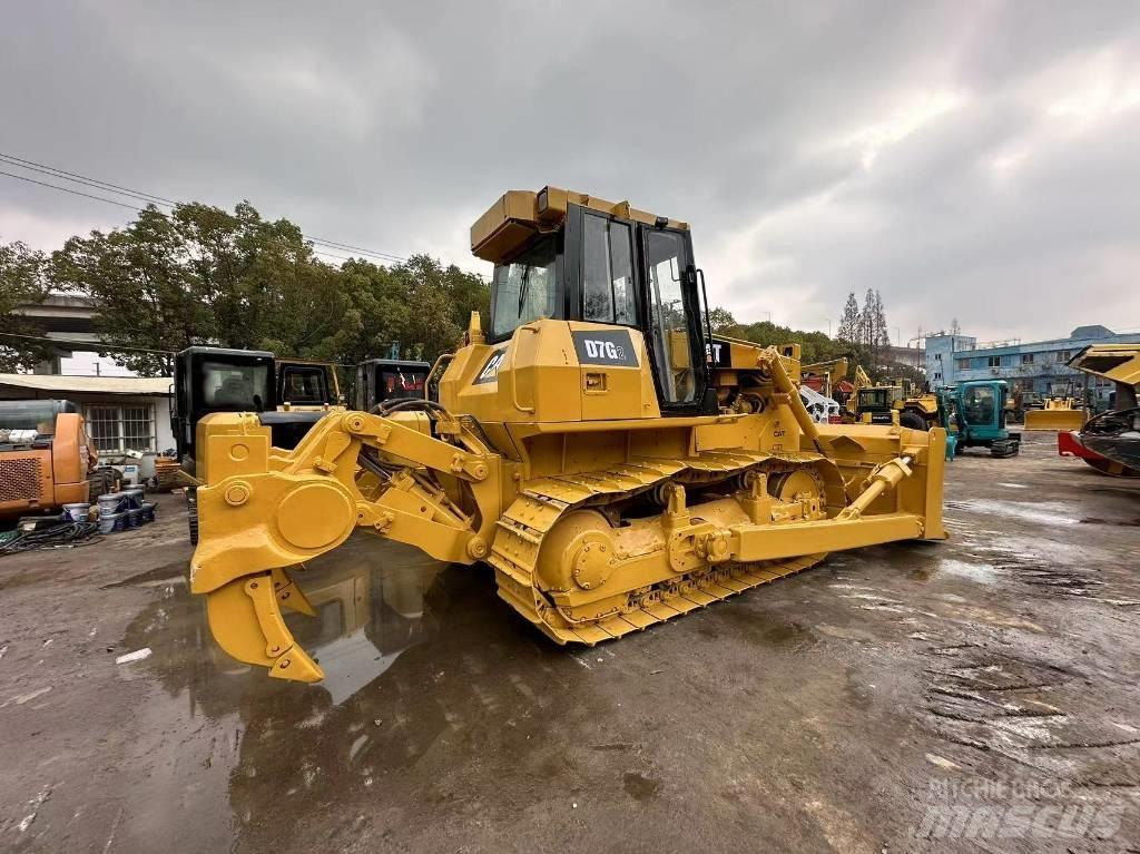 CAT D 7 G Spycharki gąsienicowe