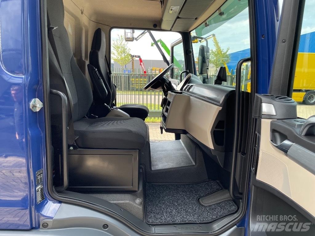 MAN TGL 7.190 Ciężarówki firanki