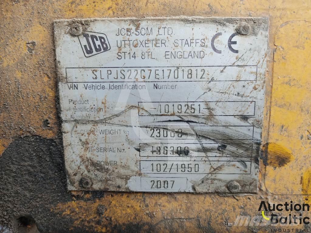 JCB JS 220 LC Koparki gąsienicowe
