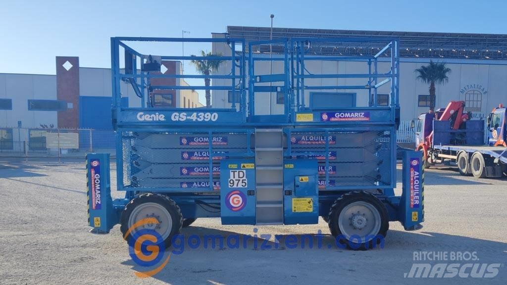 Genie GS 4390 Podnośniki nożycowe