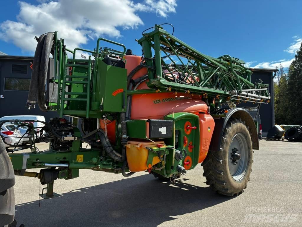 Amazone UX 4200 Opryskiwacze zaczepiane