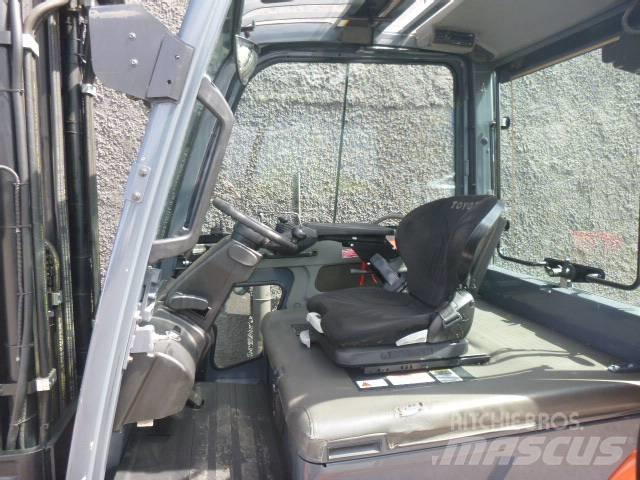 Toyota 8 FBMT 35 Wózki elektryczne