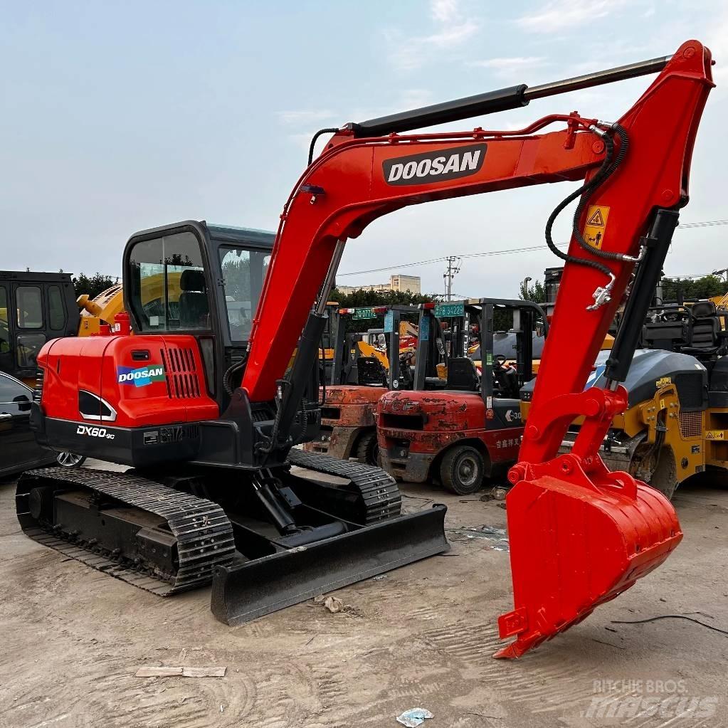 Doosan DX60 Koparki gąsienicowe