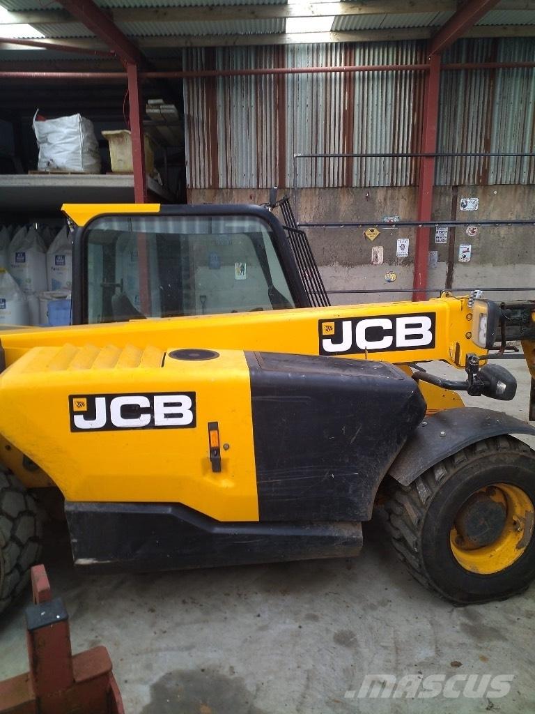 JCB 525-60 Ładowarki teleskopowe