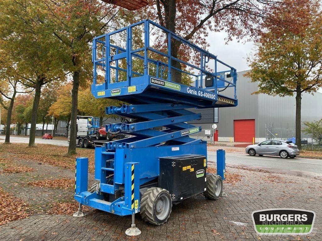 Genie GS4069 DC Podnośniki nożycowe