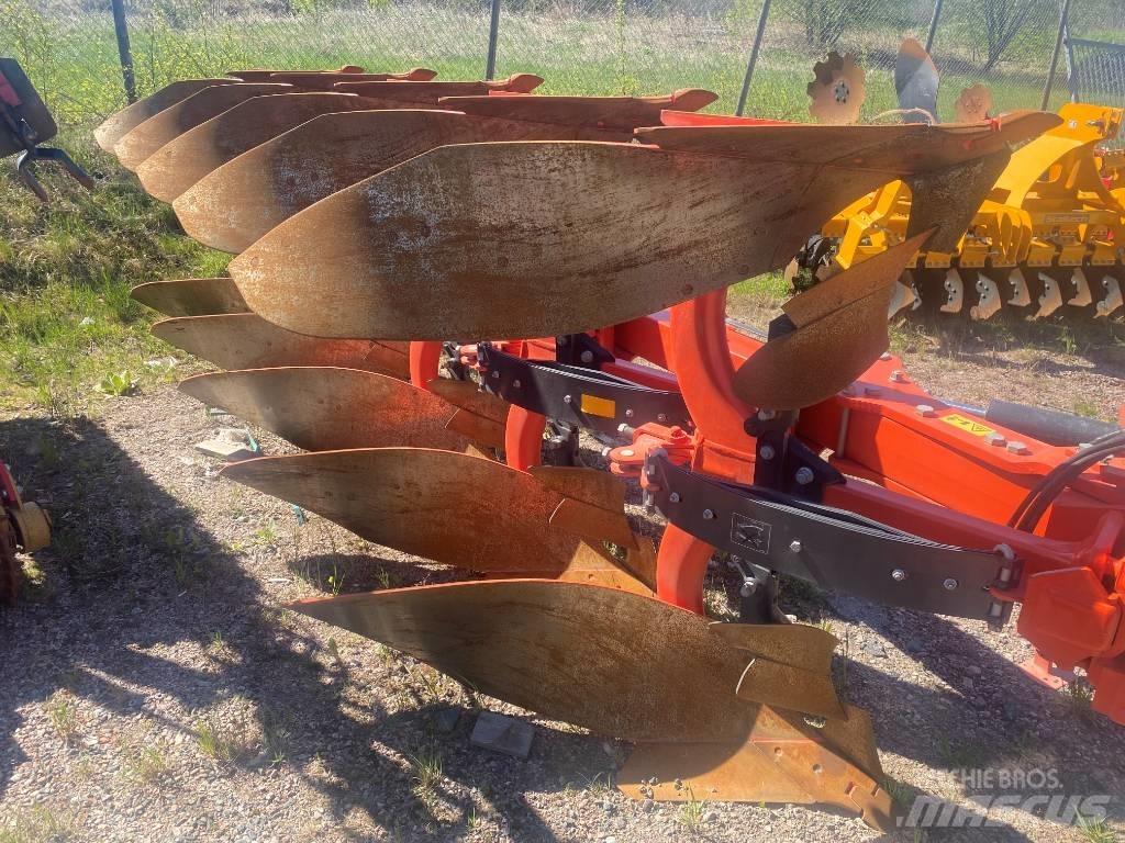 Kubota RM 300 SV Pługi obrotowe